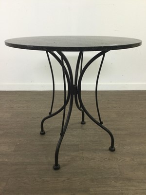 Lot 81 - A GRANITE CIRCULAR TABLE AND FOUR CHAIRS
