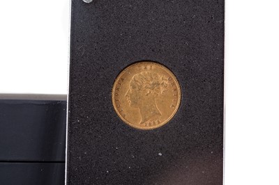 Lot 3 - A VICTORIA GOLD HALF SOVEREIGN DATED 1885