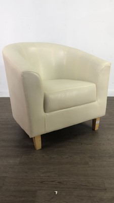 Lot 439 - A LEATHER TUB CHAIR