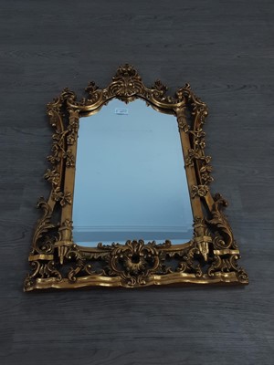Lot 437 - A WALL MIRROR IN GILT FRAME AND OTHER MIRRORS