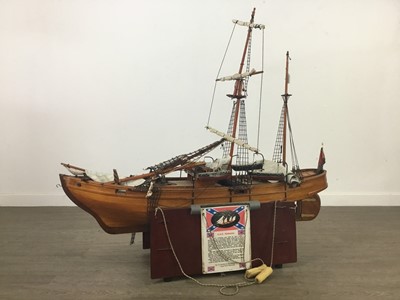 Lot 430 - A MODEL GALLEON