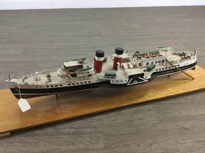 Lot 431 - A MODEL OF THE PS WAVERLEY