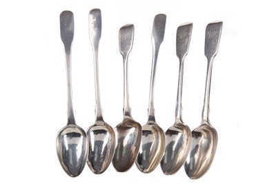 Lot 169 - A COLLECTION OF GEORGIAN AND LATER SILVER TEASPOONS