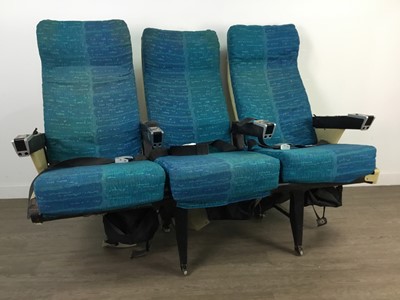 Lot 386 - A ROW OF THREE BOEING 707 PASSENGER SEATS