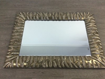 Lot 523 - A DECORATIVE WALL MIRROR