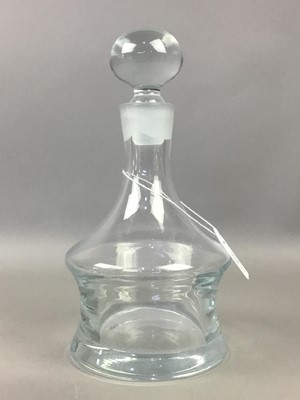 Lot 578 - A LOT OF FIVE GLASS DECANTERS