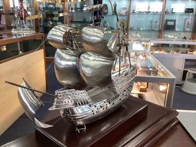 Lot 47 - A LARGE STERLING SILVER MODEL OF THE MARY ROSE, THE FLAGSHIP OF KING HENRY VIII