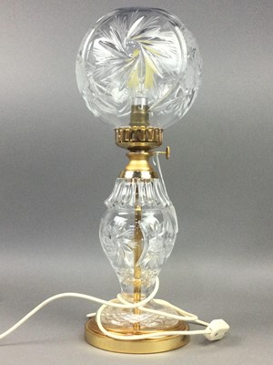 Lot 200A - A CRYSTAL TABLE LAMP