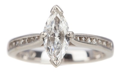 Lot 694 - A GIA CERTIFICATED DIAMOND RING