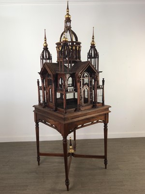 Lot 190 - A LARGE AND IMPRESSIVE PAGODA TOP BIRD CAGE