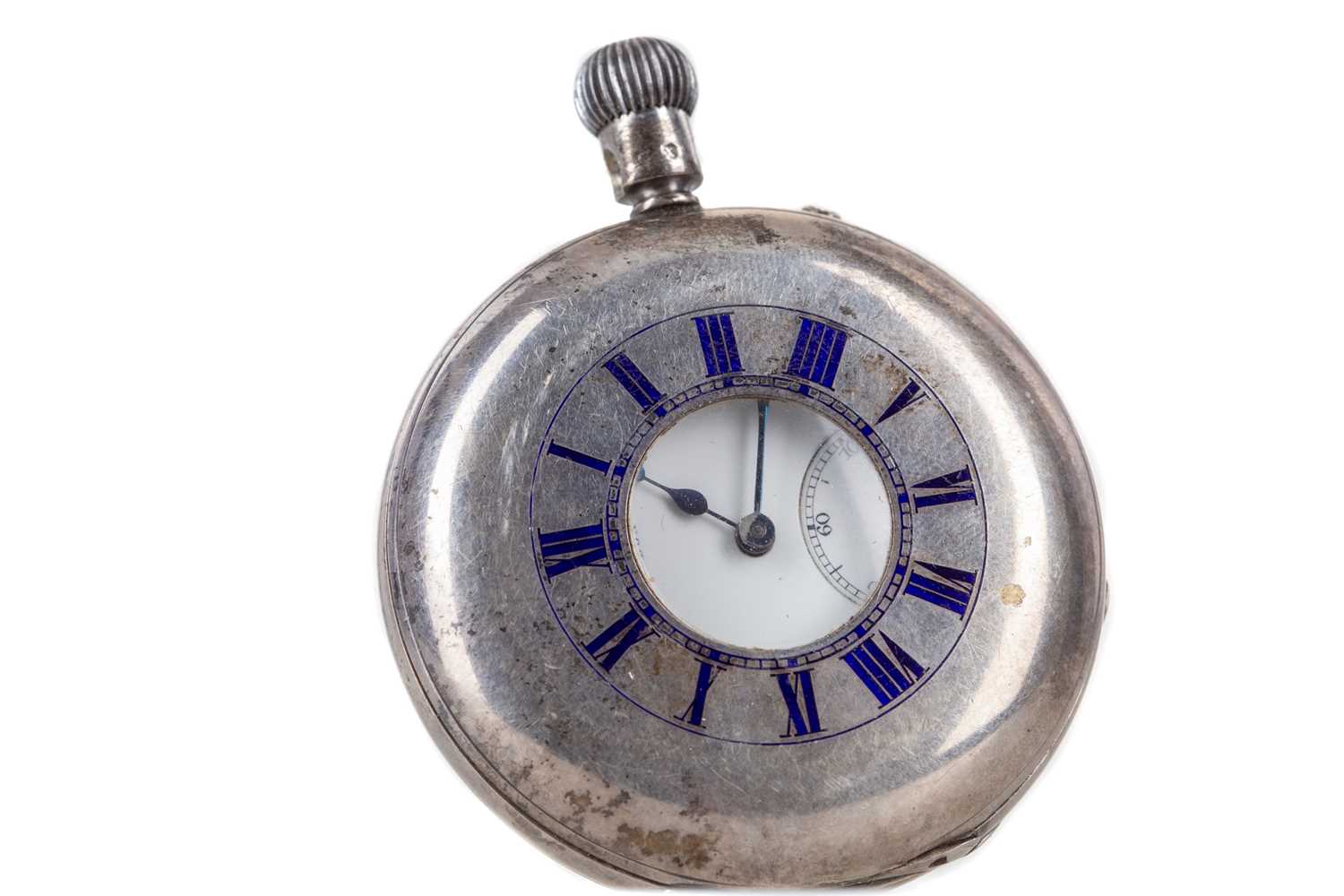 Lot 821 - A SILVER HALF HUNTER POCKET WATCH