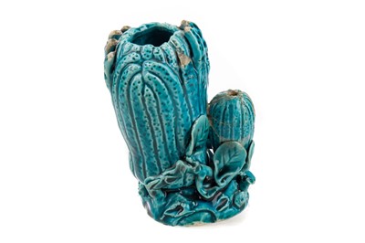 Lot 1148 - A CHINESE TURQUOISE GLAZED SCHOLAR'S PEN HOLDER