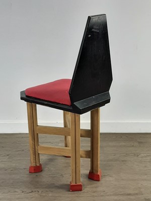 Lot 420 - THE OIL RIG DESK CHAIR BY STEPHEN OWEN
