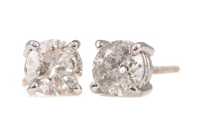 Lot 726 - A PAIR OF DIAMOND STUD EARRINGS