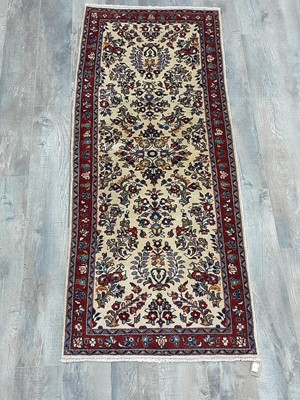 Lot 1189 - A PERSIAN KASHAN RUG