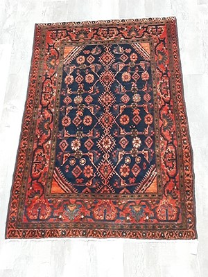 Lot 1179 - A PERSIAN HAMADAN RUG