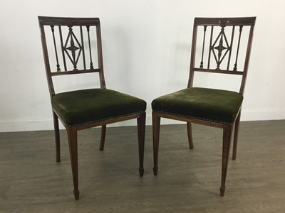 Lot 660 - A PAIR OF LATE VICTORIAN / EDWARDIAN ROSEWOOD SIDE CHAIRS