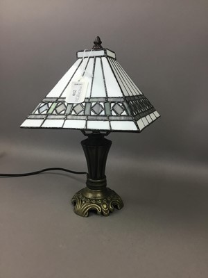 Lot 230 - A TIFFANY STYLE DESKTOP LAMP