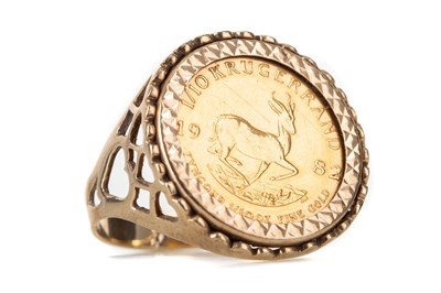 Lot 26 - A GOLD 1/10 KRUGERRAND RING DATED 1982