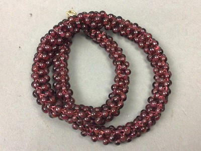 Lot 304 - A LOT OF COSTUME JEWELLERY