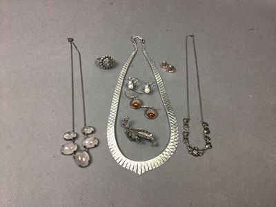 Lot 327 - A LOT OF SILVER JEWELLERY