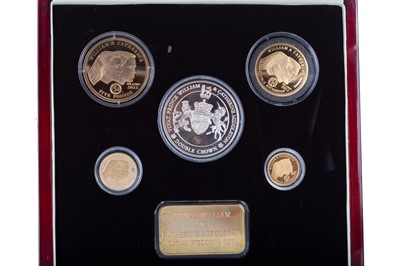 Lot 35 - THE WILLIAM AND KATE GOLD AND SILVER COIN SET