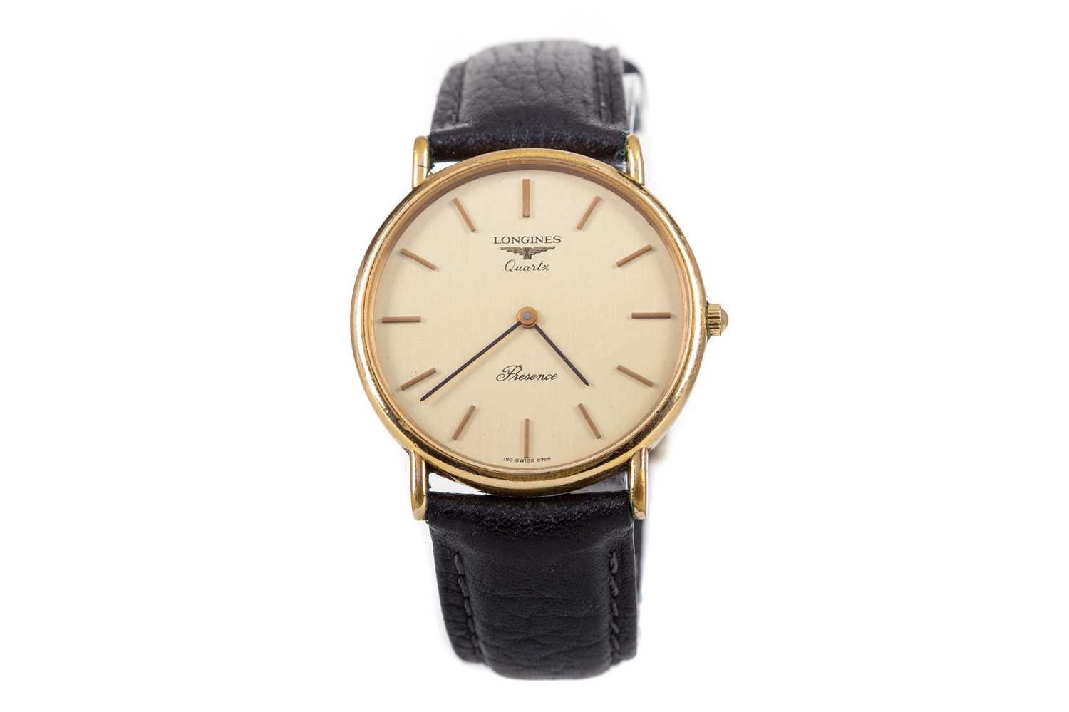 Lot 834 - A GENTLEMAN'S LONGINES PRESENCE GOLD PLATED QUARTZ WRISTWATCH