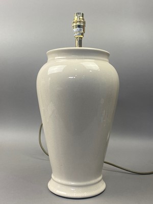Lot 381 - A PAIR OF MODERN CERAMIC TABLE LAMPS
