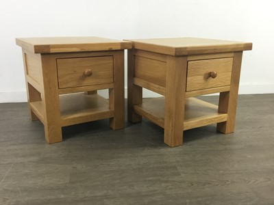 Lot 390 - A PAIR OF MODERN OAK BEDISIDE CABINETS