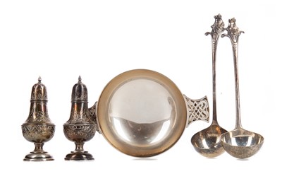 Lot 20 - A LOT OF 19TH CENTURY AND LATER SILVER