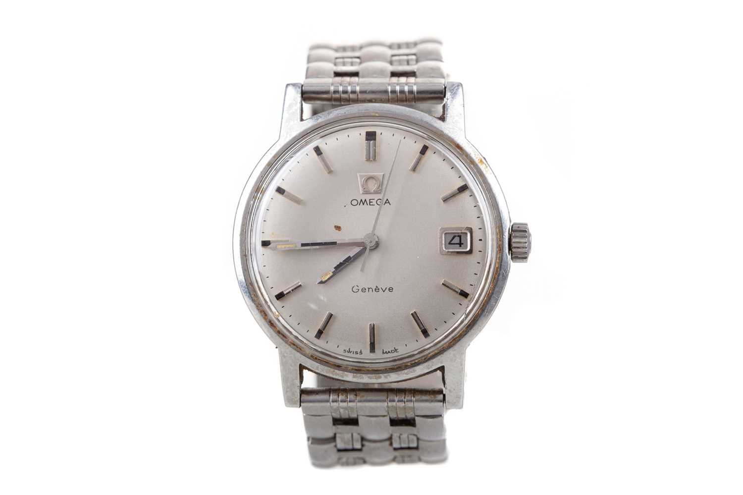 Lot 853 - A GENTLEMAN'S OMEGA GENEVE STAINLESS STEEL AUTOMATIC WRIST WATCH