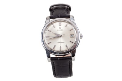 Lot 819 - A GENTLEMAN'S OMEGA SEAMASTER STAINLESS STEEL AUTOMATIC  WRIST WATCH