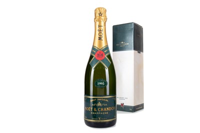 Lot 132 - MOET & CHANDON MILLESIME 1995 VINTAGE CHAMPAGNE 75CL