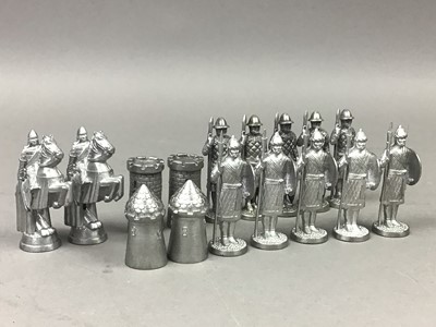 Lot 15 - A BRAVEHEART-THEMED CAST PEWTER CHESS PIECES