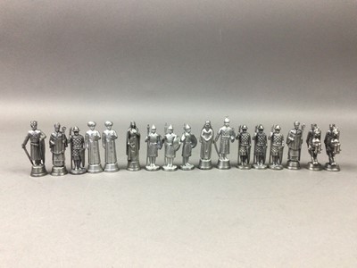 Lot 15 - A BRAVEHEART-THEMED CAST PEWTER CHESS PIECES
