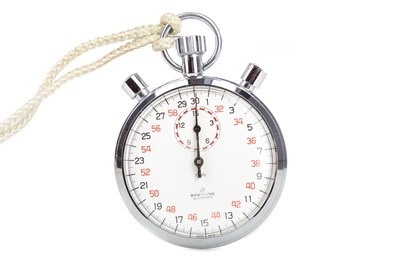 Lot 861 - A BREITLING DUOGRAPH STOPWATCH