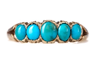 Lot 439 - A TURQUOISE FIVE STONE RING
