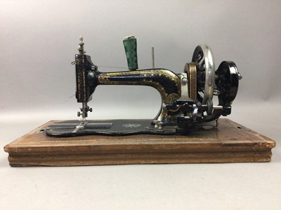 Lot 187 - A SINGER PORTABLE SEWING MACHINE