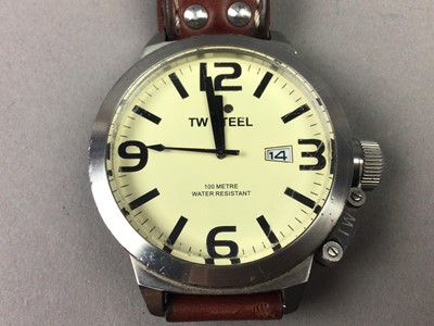 Lot 196 - A GENTLEMAN'S TW STEEL STAINLESS STEEL QUARTZ WRIST WATCH