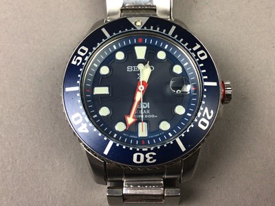 Lot 244 - A SEIKO SOLAR DIVER'S WATCH