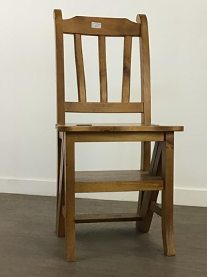 Lot 274 - A FOLDING LIBRARY STEPS CHAIR