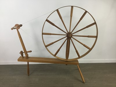 Lot 281 - A MODERN SPINNING WHEEL