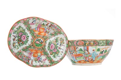 Lot 1053 - 19TH CENUTRY CHINESE CANTON FAMILLE ROSE PUNCH BOWL AND DISH