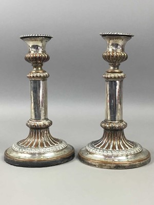 Lot 390 - A PAIR OF SHEFFIELD PLATED TELESCOPIC TABLE CANDLESTICKS AND OTHER ITEMS