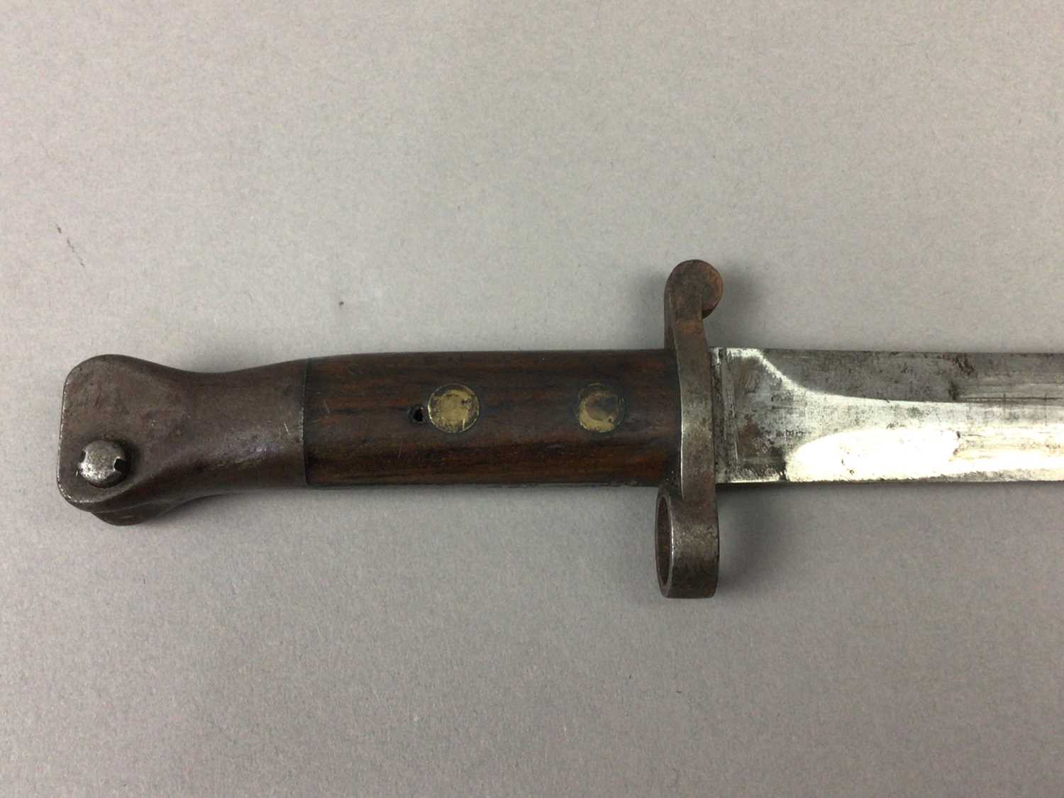 Lot 104 - A BOER WAR 1888 PATTERN LEE METFORD BAYONET BY WILKINSON