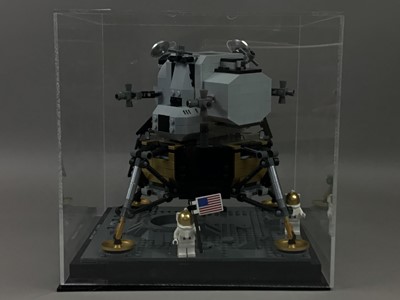 Lot 1018 - LEGO NASA