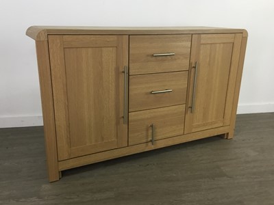 Lot 191 - A MODERN OAK EFFECT SIDEBOARD, TELEVISION UNIT AND A SMALLER UNIT