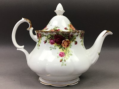 Lot 57 - A ROYAL ALBERT 'OLD COUNTRY ROSES' PART TEA SERVICE