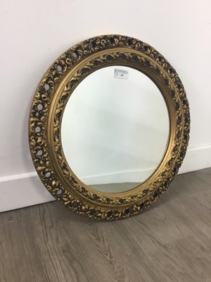 Lot 63 - A GILT FRAMED WALL MIRROR