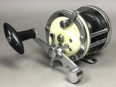 Lot 33 - A COLLECTION OF SPINNING REELS